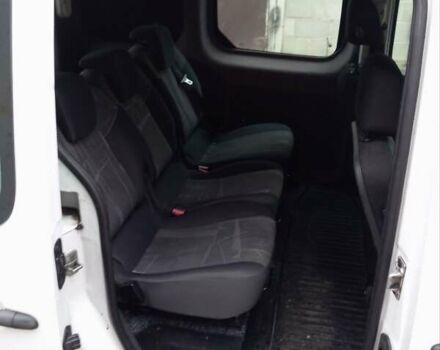 Белый Рено Кенгу, объемом двигателя 1.46 л и пробегом 45 тыс. км за 10500 $, фото 16 на Automoto.ua