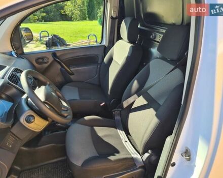 Белый Рено Кенгу, объемом двигателя 0 л и пробегом 91 тыс. км за 8600 $, фото 16 на Automoto.ua