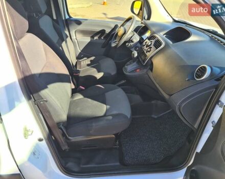 Белый Рено Кенгу, объемом двигателя 0 л и пробегом 91 тыс. км за 8600 $, фото 18 на Automoto.ua