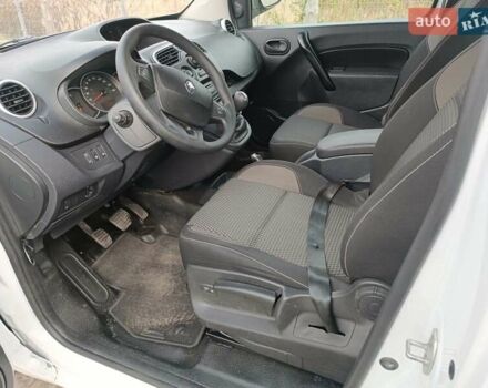Рено Кенгу 2020 в Дубно на Automoto.ua Белый Рено Кенгу, объемом двигателя 1.46 л и пробегом 38 тыс. км за 12200 $, фото 24 на Automoto.ua