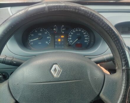 Белый Рено Кенгу, объемом двигателя 1.9 л и пробегом 267 тыс. км за 2400 $, фото 5 на Automoto.ua