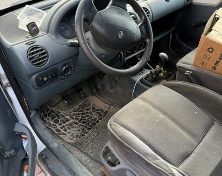 Белый Рено Кенгу, объемом двигателя 1.9 л и пробегом 250 тыс. км за 1850 $, фото 2 на Automoto.ua