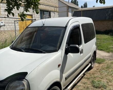 Рено Кєнгу 2000 у Фастове на Automoto.ua Білий Рено Кєнгу, об'ємом двигуна 1.1 л та пробігом 300 тис. км за 2000 $, фото 1 на Automoto.ua