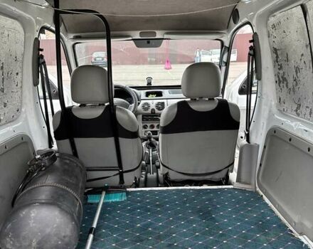 Білий Рено Кєнгу, об'ємом двигуна 1.39 л та пробігом 187 тис. км за 2600 $, фото 17 на Automoto.ua