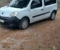 Белый Рено Кенгу, объемом двигателя 1.5 л и пробегом 240 тыс. км за 4681 $, фото 3 на Automoto.ua