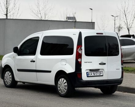 Белый Рено Кенгу, объемом двигателя 1.5 л и пробегом 249 тыс. км за 5300 $, фото 4 на Automoto.ua