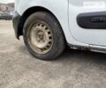 Белый Рено Кенгу, объемом двигателя 1.5 л и пробегом 233 тыс. км за 3300 $, фото 28 на Automoto.ua
