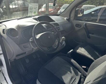 Рено Кенгу 2008 в Николаеве на Automoto.ua Белый Рено Кенгу, объемом двигателя 1.5 л и пробегом 230 тыс. км за 5200 $, фото 6 на Automoto.ua