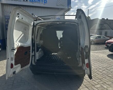 Рено Кенгу 2008 в Николаеве на Automoto.ua Белый Рено Кенгу, объемом двигателя 1.5 л и пробегом 230 тыс. км за 5200 $, фото 10 на Automoto.ua