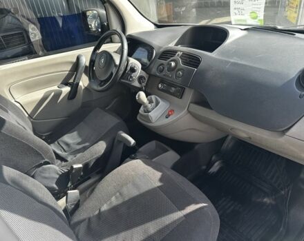 Рено Кенгу 2008 в Николаеве на Automoto.ua Белый Рено Кенгу, объемом двигателя 1.5 л и пробегом 230 тыс. км за 5200 $, фото 8 на Automoto.ua