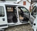 Белый Рено Кенгу, объемом двигателя 1.5 л и пробегом 212 тыс. км за 5600 $, фото 5 на Automoto.ua