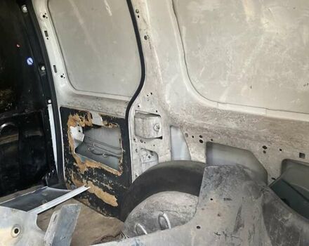 Білий Рено Кєнгу, об'ємом двигуна 1.5 л та пробігом 300 тис. км за 2500 $, фото 10 на Automoto.ua