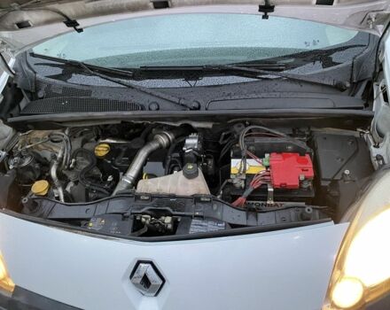 Білий Рено Кєнгу, об'ємом двигуна 1.5 л та пробігом 314 тис. км за 6150 $, фото 15 на Automoto.ua