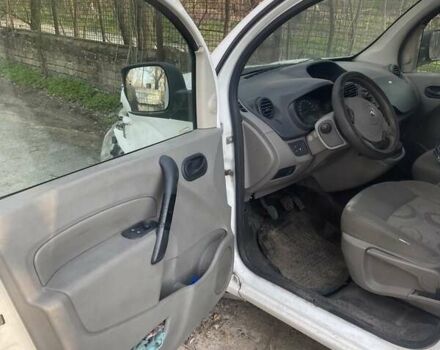 Білий Рено Кєнгу, об'ємом двигуна 1.5 л та пробігом 300 тис. км за 2500 $, фото 15 на Automoto.ua