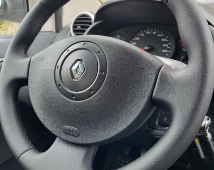 Рено Кєнгу 2011 у Смеле на Automoto.ua Білий Рено Кєнгу, об'ємом двигуна 1.5 л та пробігом 353 тис. км за 4750 $, фото 14 на Automoto.ua