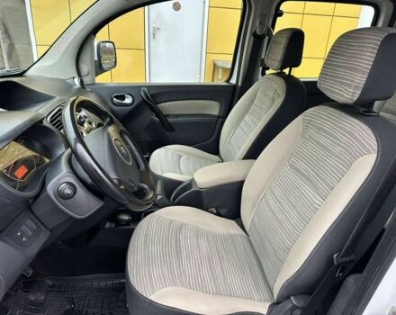 Белый Рено Кенгу, объемом двигателя 1.5 л и пробегом 190 тыс. км за 7500 $, фото 20 на Automoto.ua