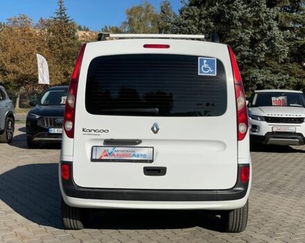 Білий Рено Кєнгу, об'ємом двигуна 1.5 л та пробігом 320 тис. км за 7800 $, фото 5 на Automoto.ua