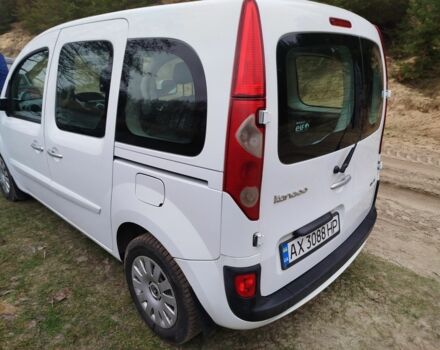 Белый Рено Кенгу, объемом двигателя 1.5 л и пробегом 226 тыс. км за 6200 $, фото 5 на Automoto.ua