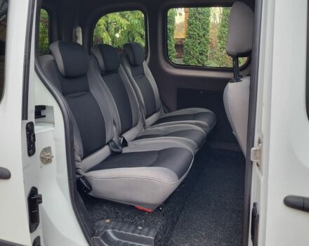 Рено Кєнгу 2011 у Смеле на Automoto.ua Білий Рено Кєнгу, об'ємом двигуна 1.5 л та пробігом 353 тис. км за 4750 $, фото 4 на Automoto.ua