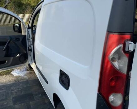 Белый Рено Кенгу, объемом двигателя 1.5 л и пробегом 290 тыс. км за 6000 $, фото 14 на Automoto.ua