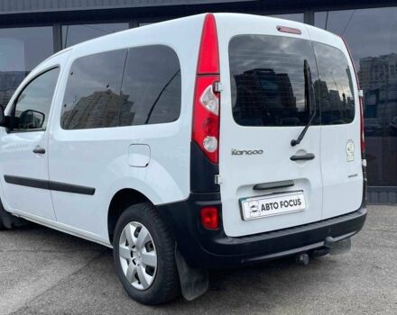 Белый Рено Кенгу, объемом двигателя 1.6 л и пробегом 188 тыс. км за 8990 $, фото 5 на Automoto.ua