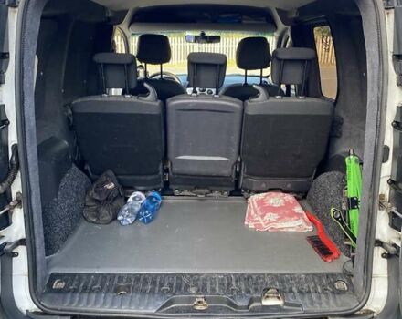 Белый Рено Кенгу, объемом двигателя 1.5 л и пробегом 290 тыс. км за 6000 $, фото 11 на Automoto.ua