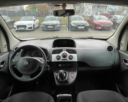 Белый Рено Кенгу, объемом двигателя 1.6 л и пробегом 188 тыс. км за 8990 $, фото 11 на Automoto.ua