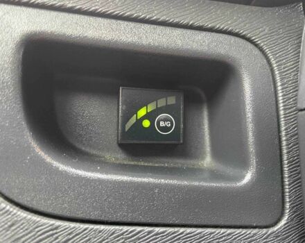 Белый Рено Кенгу, объемом двигателя 1.6 л и пробегом 188 тыс. км за 8990 $, фото 15 на Automoto.ua