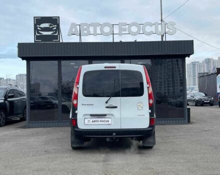 Белый Рено Кенгу, объемом двигателя 1.6 л и пробегом 188 тыс. км за 8990 $, фото 6 на Automoto.ua