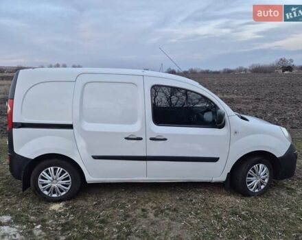 Белый Рено Кенгу, объемом двигателя 1.46 л и пробегом 264 тыс. км за 4500 $, фото 4 на Automoto.ua