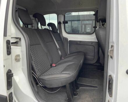 Белый Рено Кенгу, объемом двигателя 1.6 л и пробегом 188 тыс. км за 8990 $, фото 9 на Automoto.ua