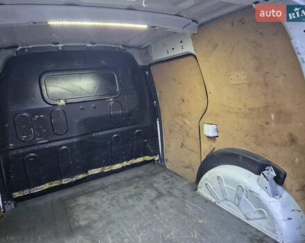 Белый Рено Кенгу, объемом двигателя 1.46 л и пробегом 264 тыс. км за 4500 $, фото 29 на Automoto.ua