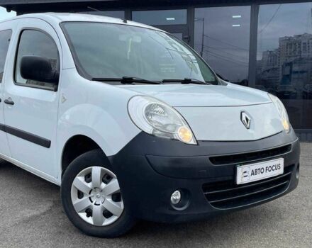 Белый Рено Кенгу, объемом двигателя 1.6 л и пробегом 188 тыс. км за 8990 $, фото 1 на Automoto.ua