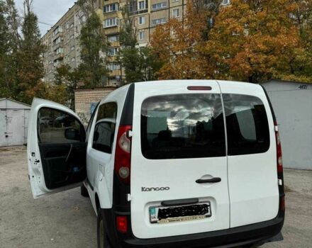 Белый Рено Кенгу, объемом двигателя 1.5 л и пробегом 252 тыс. км за 5000 $, фото 1 на Automoto.ua
