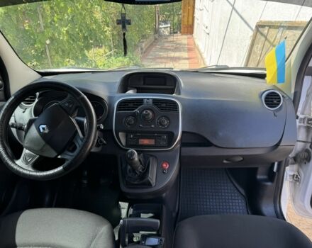 Белый Рено Кенгу, объемом двигателя 1.5 л и пробегом 224 тыс. км за 7000 $, фото 1 на Automoto.ua