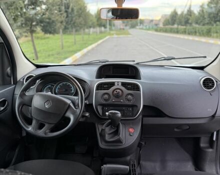 Рено Кенгу 2014 в Ирпене на Automoto.ua Белый Рено Кенгу, объемом двигателя 0 л и пробегом 110 тыс. км за 10500 $, фото 8 на Automoto.ua