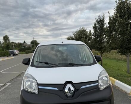 Рено Кенгу 2014 в Ирпене на Automoto.ua Белый Рено Кенгу, объемом двигателя 0 л и пробегом 110 тыс. км за 10500 $, фото 1 на Automoto.ua