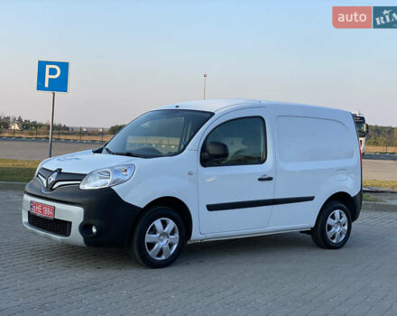 Белый Рено Кенгу, объемом двигателя 1.5 л и пробегом 238 тыс. км за 8450 $, фото 6 на Automoto.ua