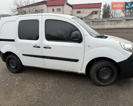 Белый Рено Кенгу, объемом двигателя 1.5 л и пробегом 269 тыс. км за 7800 $, фото 8 на Automoto.ua