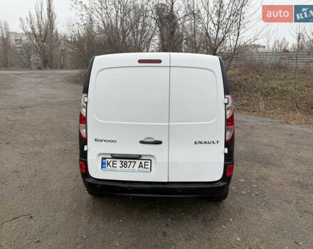 Белый Рено Кенгу, объемом двигателя 1.5 л и пробегом 269 тыс. км за 7800 $, фото 6 на Automoto.ua