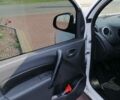 Белый Рено Кенгу, объемом двигателя 1.5 л и пробегом 315 тыс. км за 7500 $, фото 21 на Automoto.ua