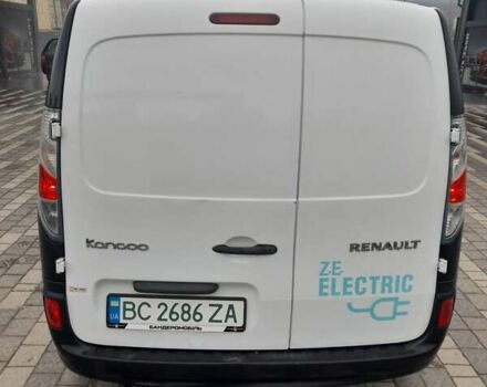 Белый Рено Кенгу, объемом двигателя 0 л и пробегом 107 тыс. км за 7000 $, фото 3 на Automoto.ua