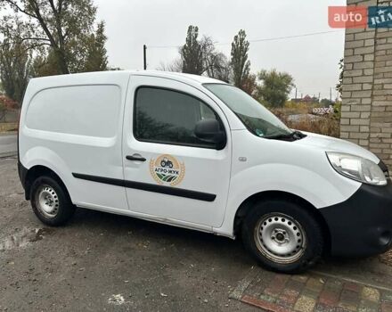 Белый Рено Кенгу, объемом двигателя 1.46 л и пробегом 190 тыс. км за 7900 $, фото 6 на Automoto.ua