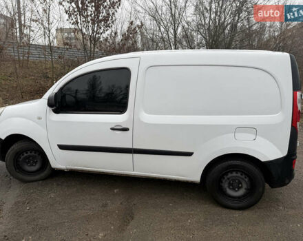 Белый Рено Кенгу, объемом двигателя 1.5 л и пробегом 269 тыс. км за 7800 $, фото 12 на Automoto.ua