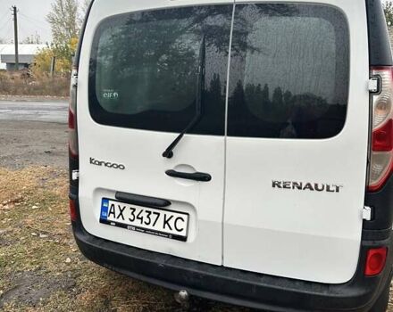 Белый Рено Кенгу, объемом двигателя 1.46 л и пробегом 190 тыс. км за 7900 $, фото 5 на Automoto.ua