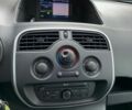 Белый Рено Кенгу, объемом двигателя 1.5 л и пробегом 222 тыс. км за 11050 $, фото 13 на Automoto.ua