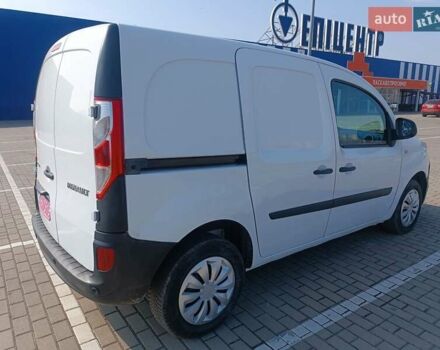 Белый Рено Кенгу, объемом двигателя 0 л и пробегом 140 тыс. км за 9999 $, фото 13 на Automoto.ua