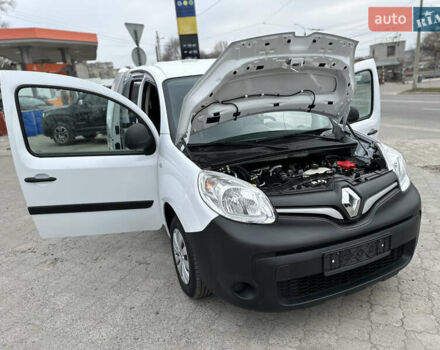 Белый Рено Кенгу, объемом двигателя 1.5 л и пробегом 119 тыс. км за 11900 $, фото 54 на Automoto.ua
