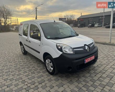 Білий Рено Кєнгу, об'ємом двигуна 0 л та пробігом 75 тис. км за 8999 $, фото 2 на Automoto.ua