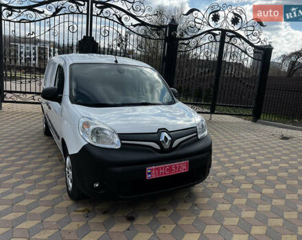 Белый Рено Кенгу, объемом двигателя 0 л и пробегом 153 тыс. км за 11700 $, фото 7 на Automoto.ua